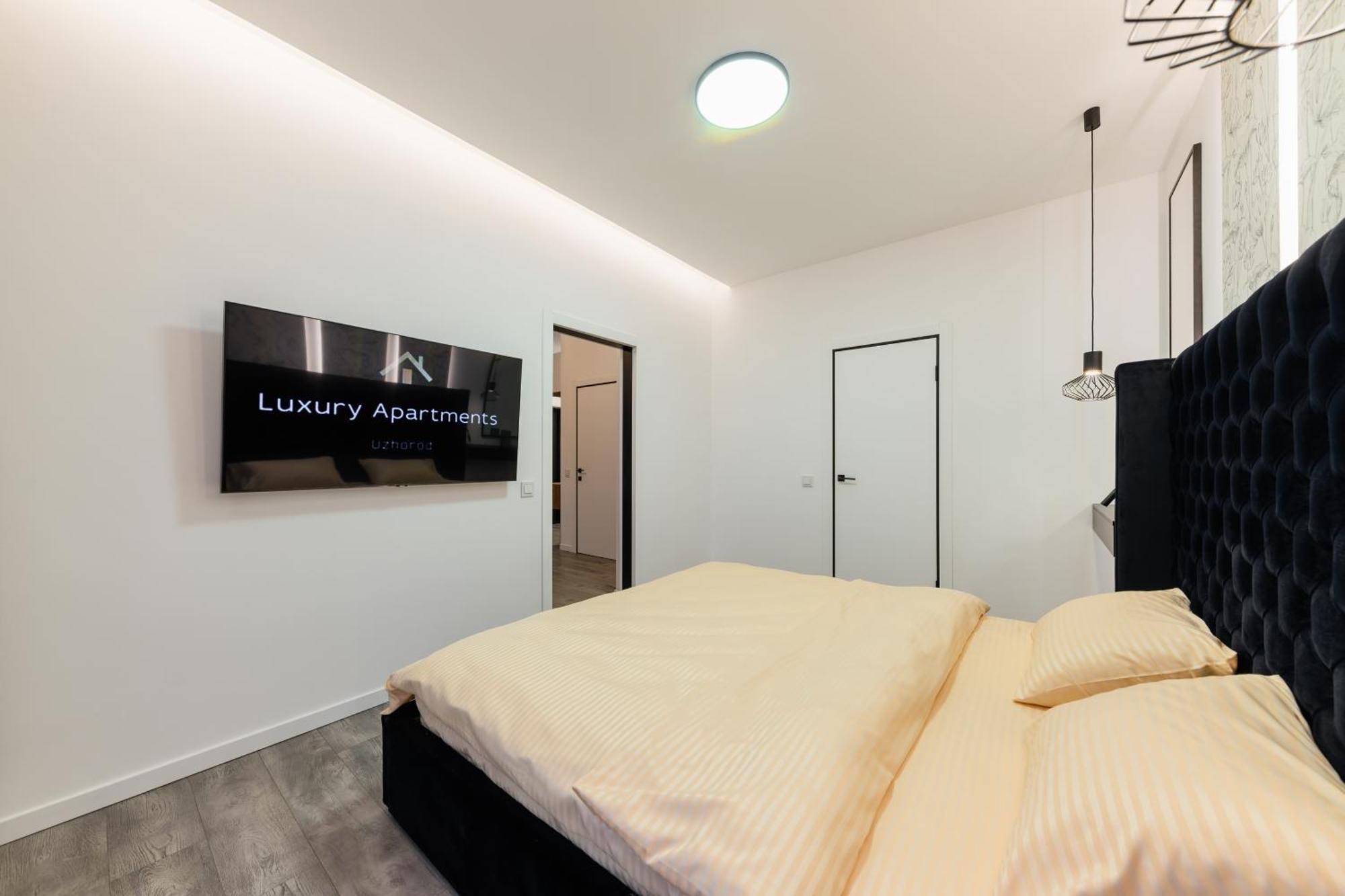 Luxury Apartments Laborca Ungvár Kültér fotó