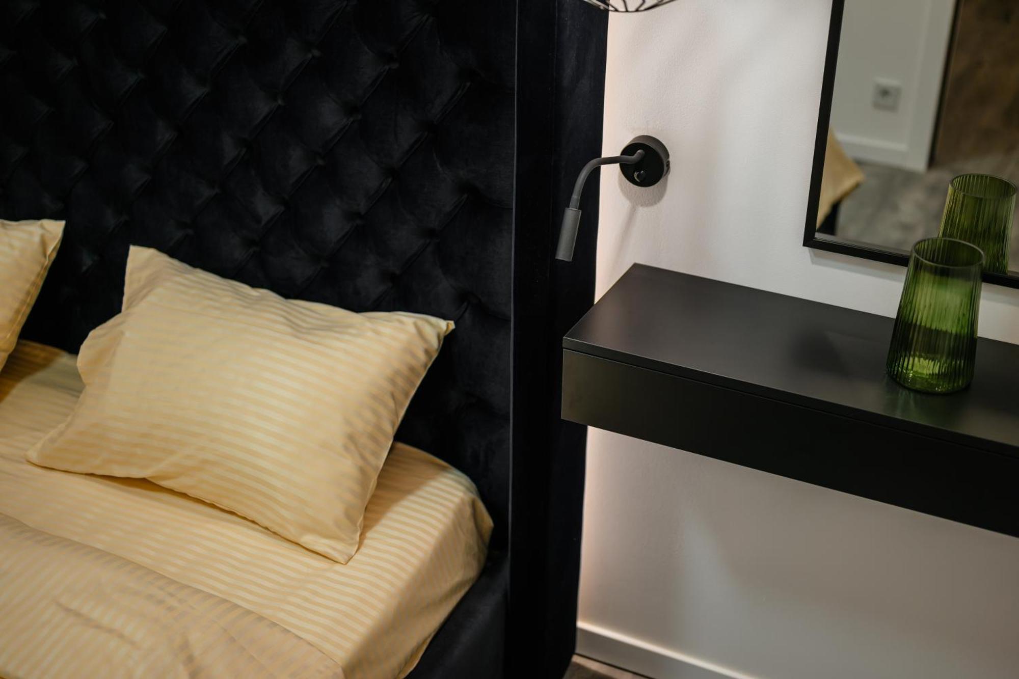 Luxury Apartments Laborca Ungvár Kültér fotó